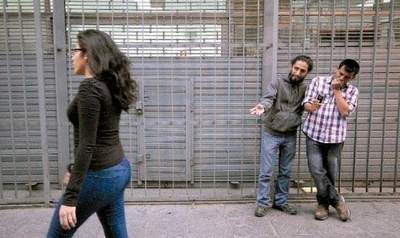 HOY / El piropo es acoso si no es consentido por ambas partes, afirma sexólogo