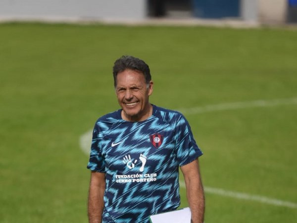 Presentan a Russo, el nuevo entrenador azulgrana