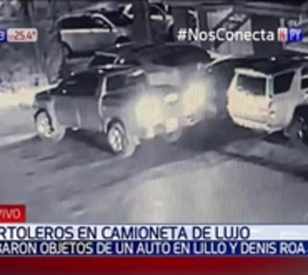 Tortolean vehículos a bordo de una camioneta del año - Paraguay.com