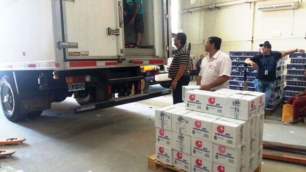 Reciben nueva carga de medicamentos producidos con plasma sanguíneo | .::Agencia IP::.