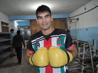 Pantera, el recluso que desea el título internacional en boxeo