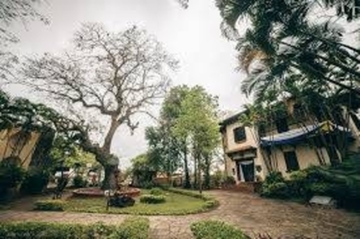 HOY / Histórico Solar de Artigas en peligro por extensión de la Costanera: discuten solución