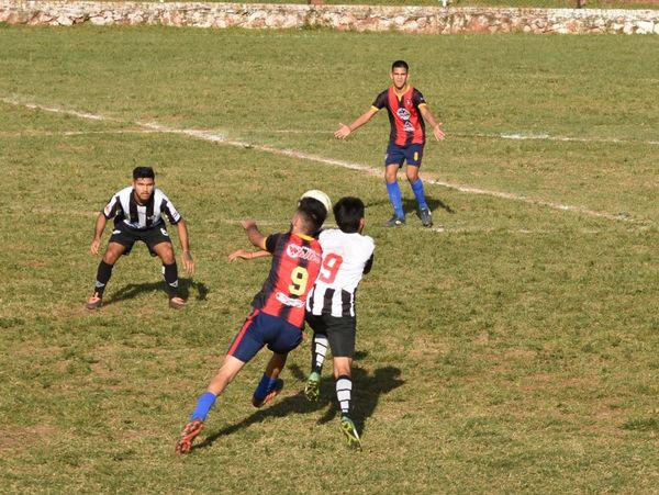 LMS: Libertad y 30 de Agosto empatan en la primera final - Digital Misiones