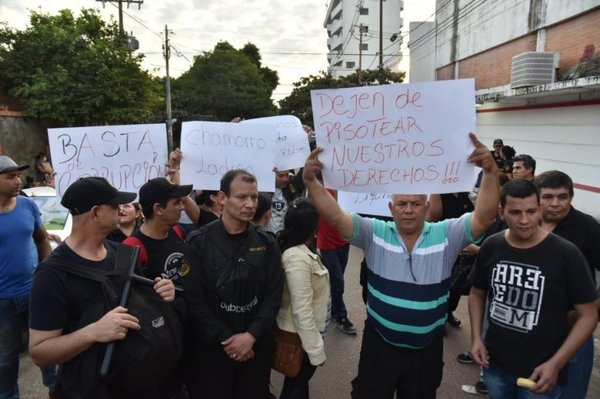 "IPS tenia las herramientas de prorrogar el contrato y optó por rescindir" » Ñanduti