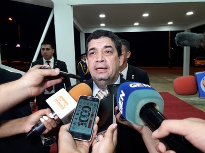 Titular de IPS será destituido si equipo auditor detecta irregularidades  - Radio 1000 AM