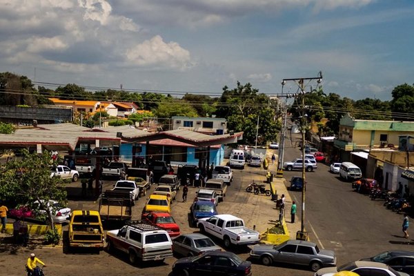 Sanciones de EE.UU. empiezan a ahogar a los venezolanos - Internacionales - ABC Color