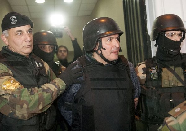 Condenan a exviceministro kirchnerista - Edicion Impresa - ABC Color