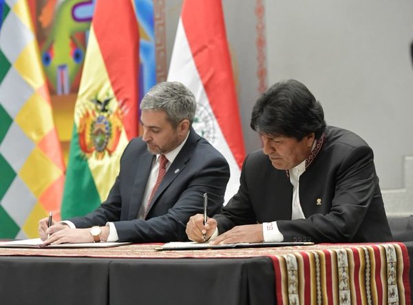 Paraguay y Bolivia sellan ambiciosa alianza con varios acuerdos » Ñanduti