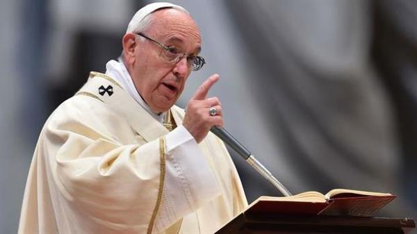 El papa denuncia que los migrantes son utilizados «con fines políticos» | .::Agencia IP::.