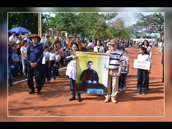 PADRES DE EDELIO MARCHAN POR SU LIBERACIÓN