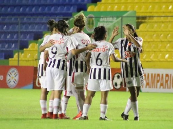 Libertad/Limpeño gana la primera final de Fútbol femenino | .::Agencia IP::.