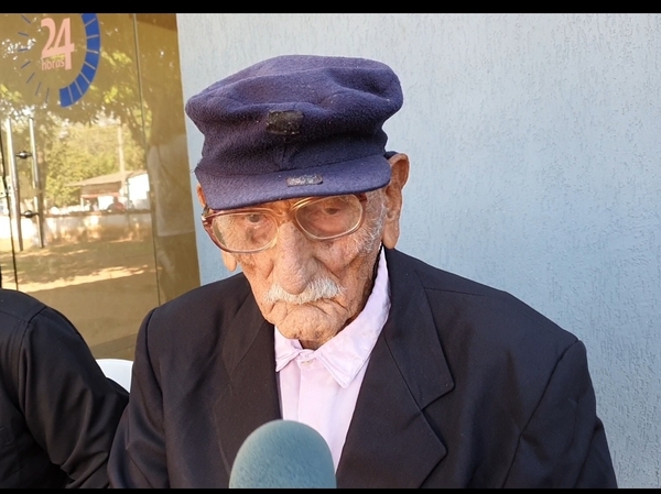 Excombatiente lamenta que no podrá festejar sus 105 años