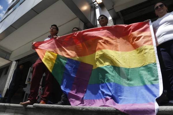 Ecuador aprueba el matrimonio igualitario » Ñanduti