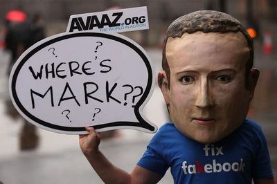 Facebook niega que Zuckerberg haya violado conscientemente la protección de datos