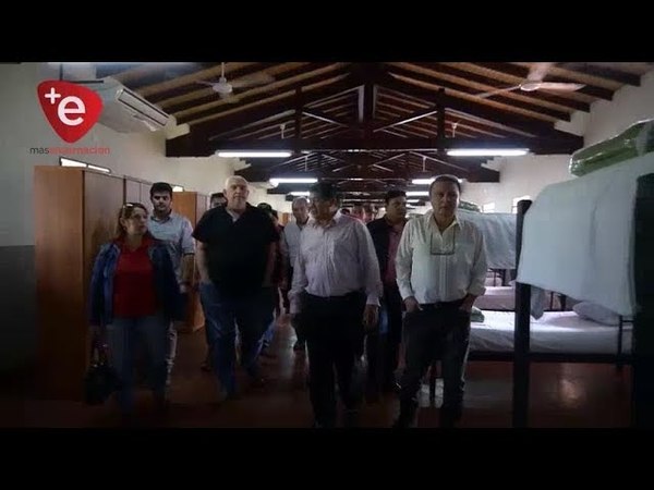 AUTORIDADES VISITAN ESCUELA AGRÍCOLA DE CARLOS A. LÓPEZ