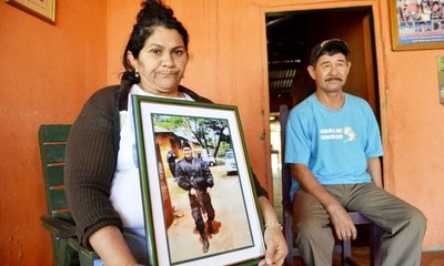 Madre de Edelio Morínigo denunciará al Estado ante 11 países - 730am - ABC Color