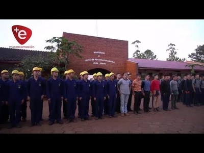 AUTORIDADES RECORREN Y VERIFICAN ESTADO DE MAQUINARIAS EN EL CEMA DE PIRAPÓ