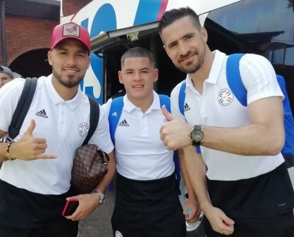 Levanta vuelo la ilusión albirroja - Deportes - ABC Color