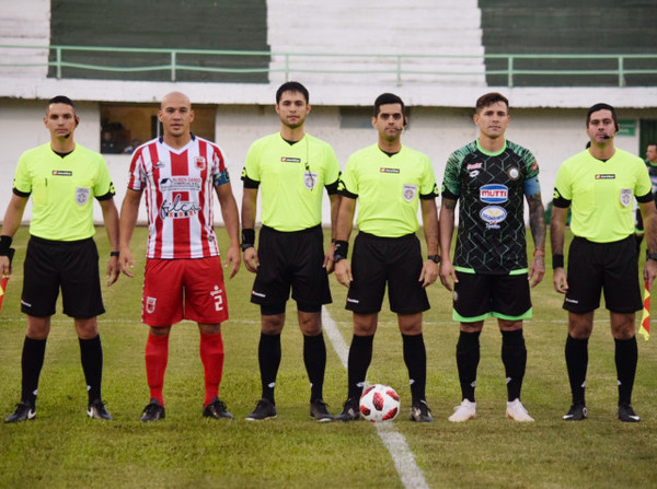 Jueces definidos para la fecha 8