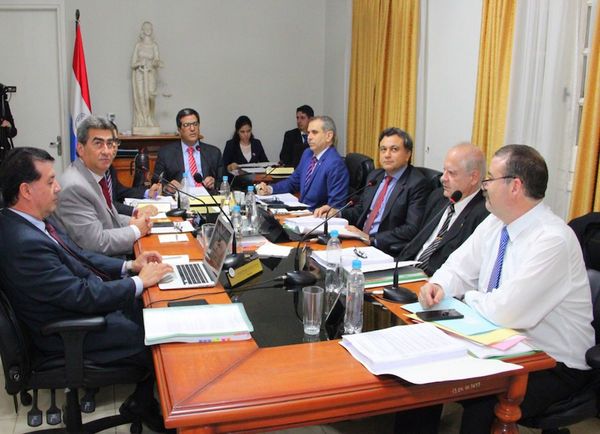 Juez da vía libre al CM para sesionar y conformar terna de ministro