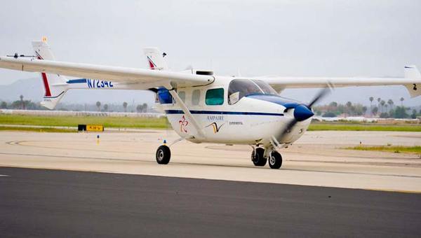 Realizan con éxito el primer vuelo de una aeronave con motor híbrido