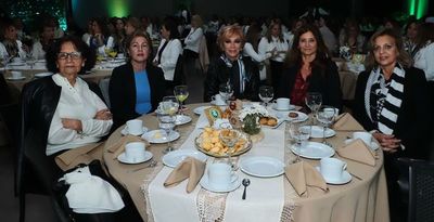 Celebran tradicional “White Day Open”
