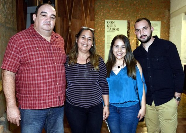 Exhibición Conquistador en Fundación Texo - Edicion Impresa - ABC Color