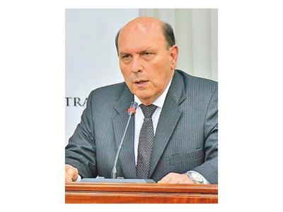 Cuestionan puntaje dado a candidato