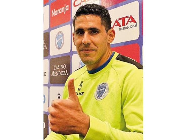 Presentan a Viera y Paulo emigraría