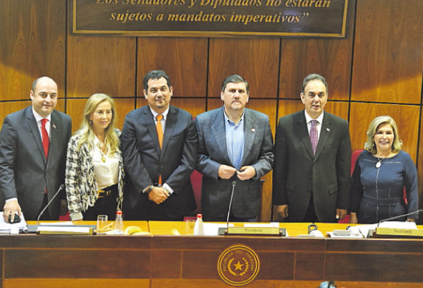 Cartismo recupera el poder en el Congreso | Diario Vanguardia 07