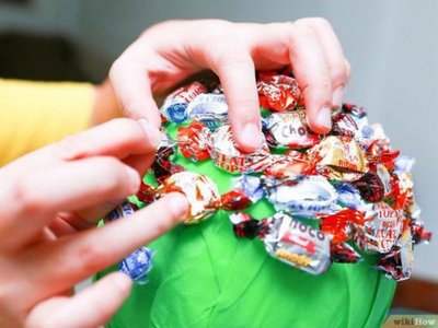 Le daba caramelos a una nena de 5 años para manosearla