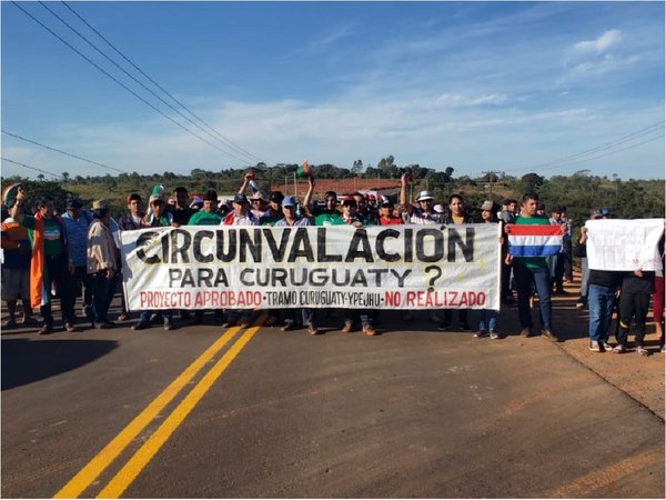 Cierran ruta para exigir circunvalación para Curuguaty