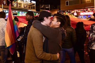 Ecuador pide cambiar ley de bodas gay y habla de referendo - Internacionales - ABC Color