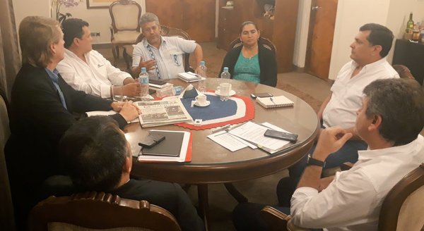 Productores de mandioca reciben apoyo del Gobierno - .::RADIO NACIONAL::.