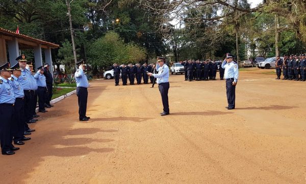 Acto de recordación a policías caídos en Curuguaty