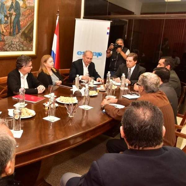ESSAP invertirá Gs 150 millones para desagüe fluvial en Grupo Habitacional Aeropuerto - .::RADIO NACIONAL::.