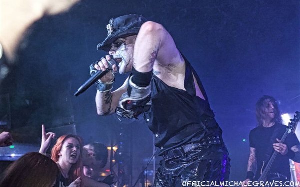 Michale Graves llega con horror punk al Casco Antiguo - Edicion Impresa - ABC Color