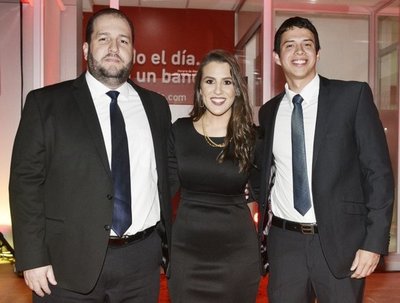 Banco Sudameris habilitó nueva sucursal - Edicion Impresa - ABC Color