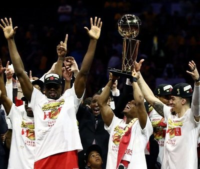 Los Raptors hacen historia en la NBA - Edicion Impresa - ABC Color