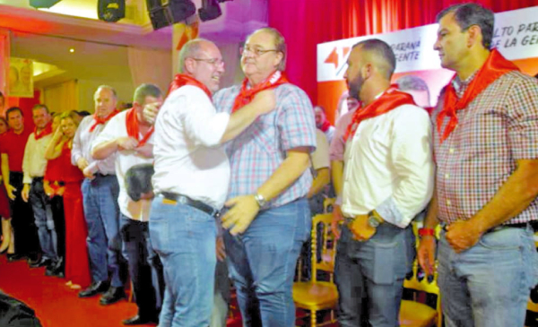 Firma adjudicada está ligada a exgobernador | Diario Vanguardia 10