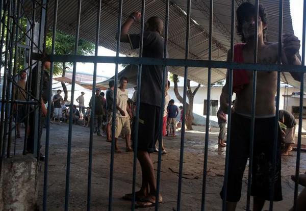 Riñas deja dos muertos en el penal Tacumbú