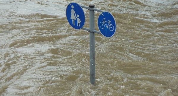 Varios muertos por inundaciones al noreste de Brasil