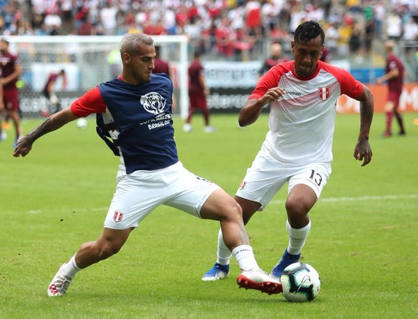 Seguí el minuto a minuto de Venezuela ante Perú