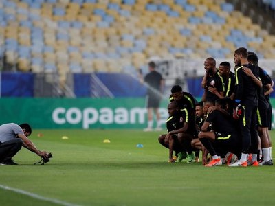 Catar comienza su último entrenamiento con una fotografía en el Maracaná