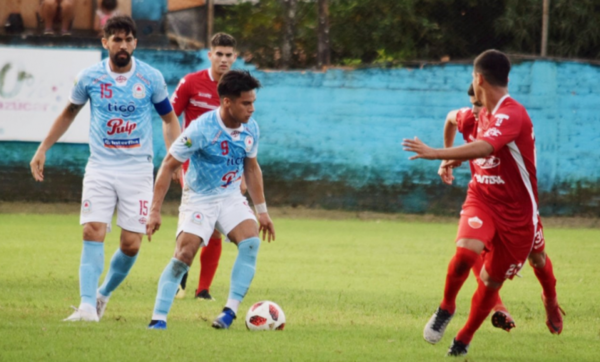 HOY / A paso lento pero con confianza se acerca a la cima