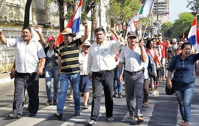 Manifestantes volverán mañana a Asunción - Edicion Impresa - ABC Color
