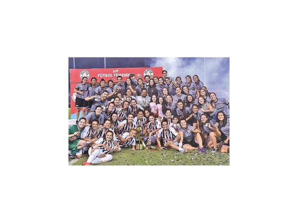 Limpeño y Sol reinan en femenino