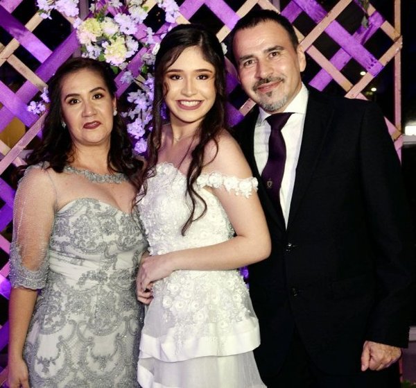 VIOLETA MARÍA RUIZ DÍAZ LEIVA - Edicion Impresa - ABC Color
