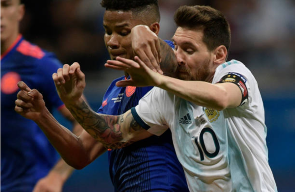 "Ahora toca levantar la cabeza y seguir" dice Messi tras caer ante Colombia » Ñanduti