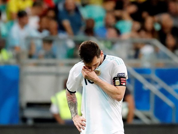 Messi lamenta el debut con derrota pero ve muchas oportunidades de clasificar